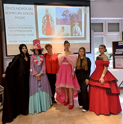 Wyróżnienie dla Salomei Stasienko w finale VII Ogólnopolskiego Konkursu Szkoły Mody